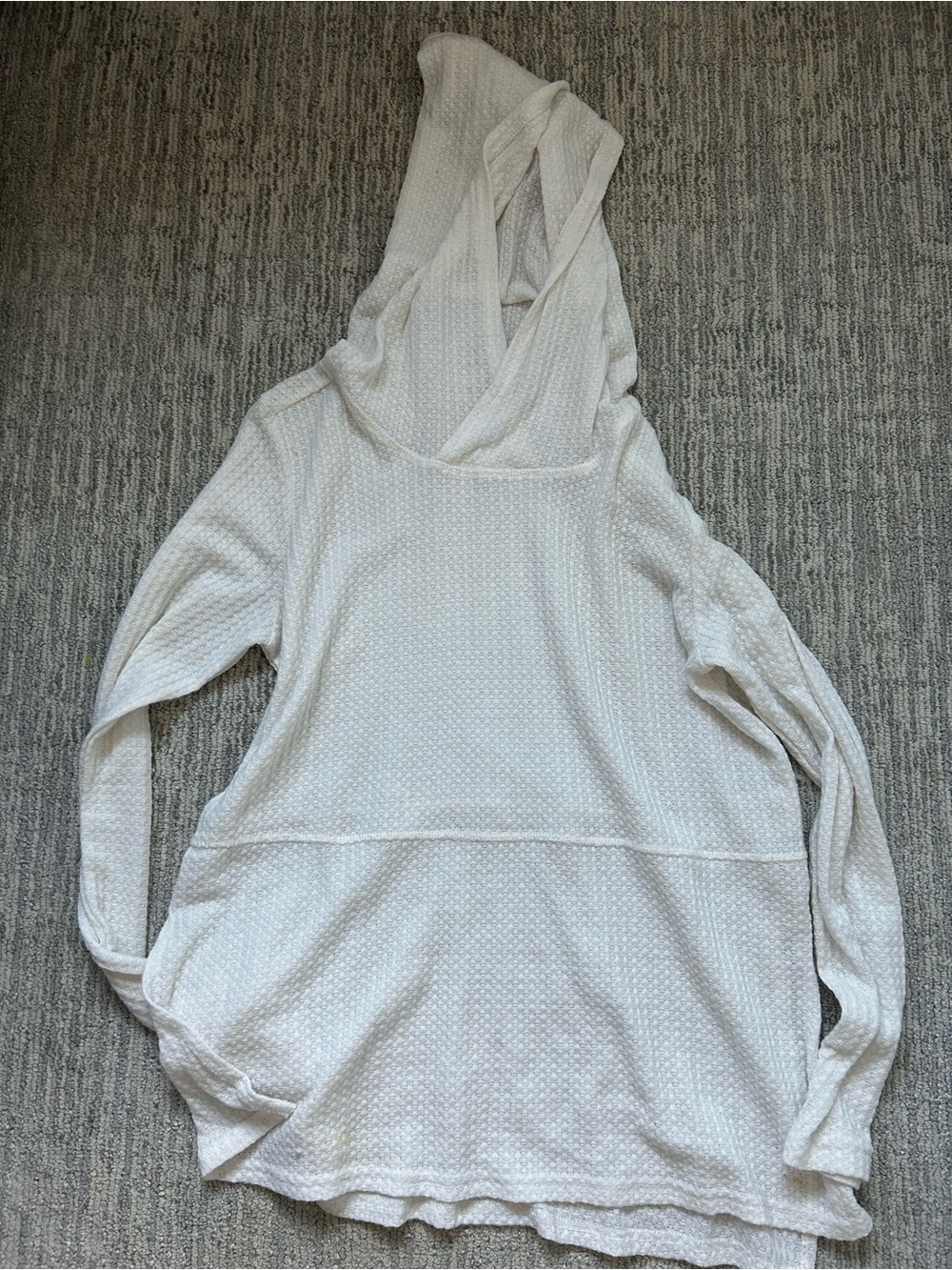 BB Dakota White Hooded Neck Knit Lightweight Sweater